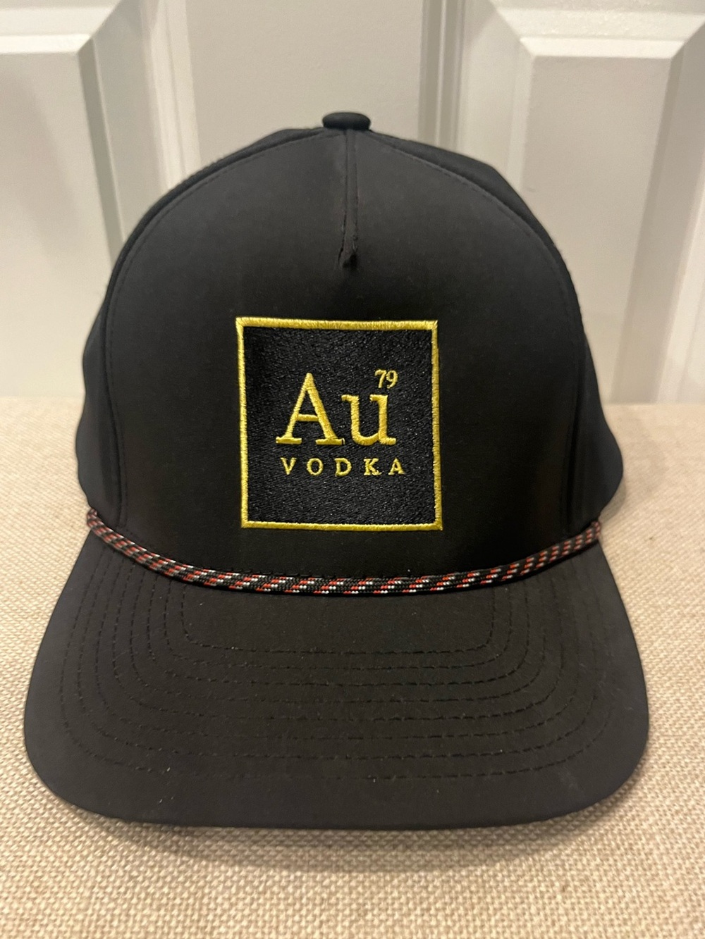 Pre-Owned Men's AU Vodka Black Embroidered Rope-Trim Snapback Hat